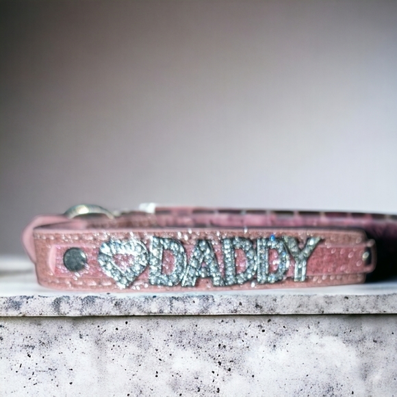 🐾 Pink Leather Collar, Daddy's Princess, Small - Picture 3 of 4